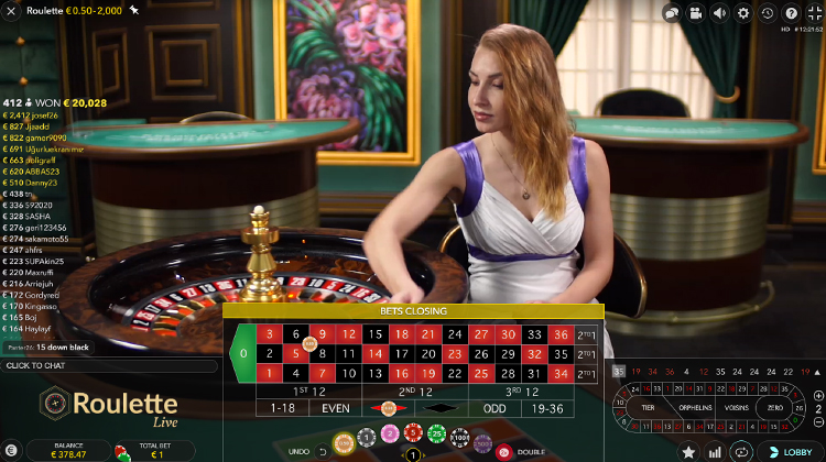 Live roulette dealer